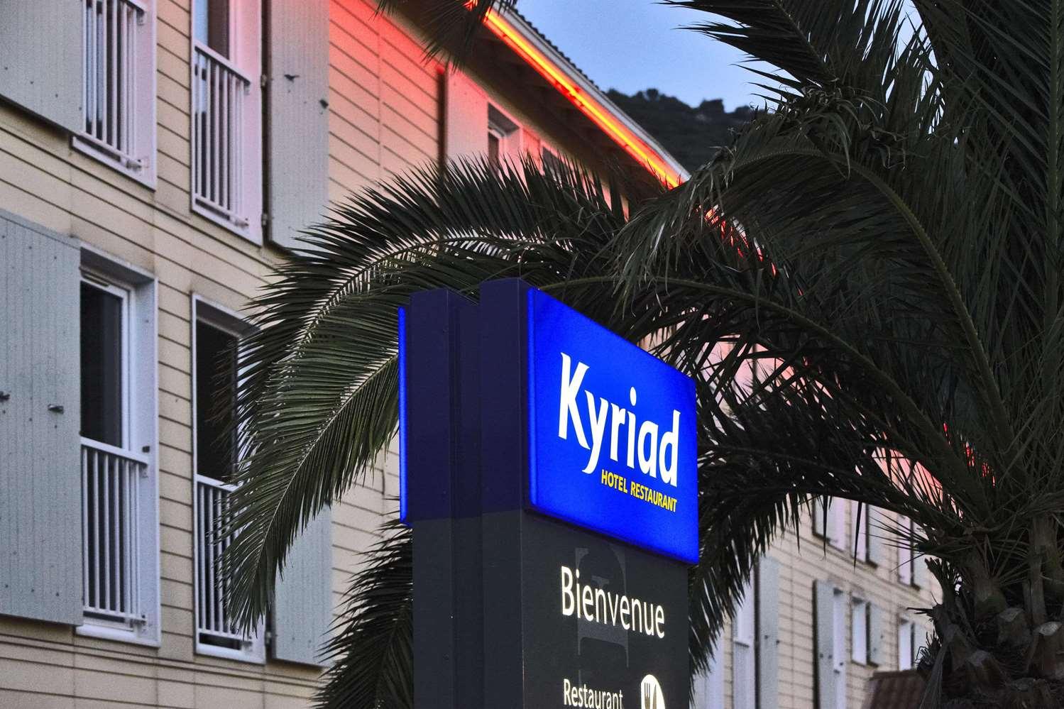 Hotel Inn Grenoble Eybens Parc Des Expositions Ex Kyriad Bagian luar foto