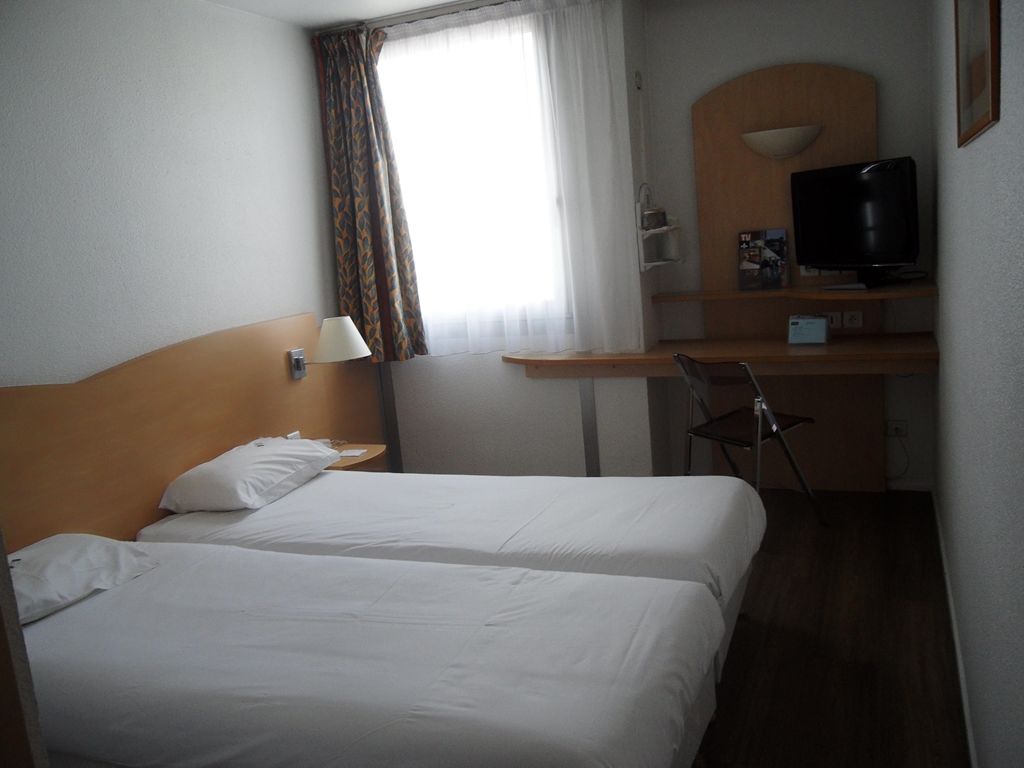 Hotel Inn Grenoble Eybens Parc Des Expositions Ex Kyriad Ruang foto